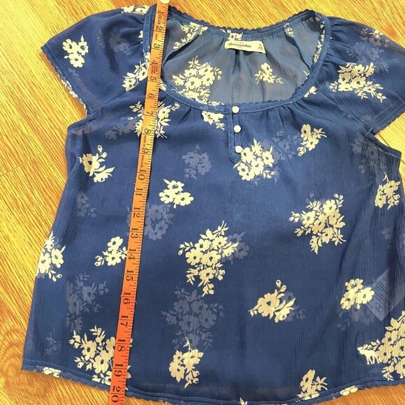Abercrombie Blue Floral Blouse - XL Youth - Picture 9 of 9